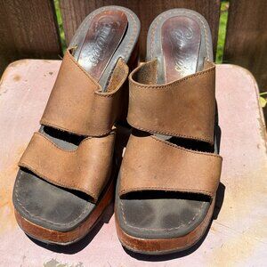 Vintage 1980s Candie's Leather & Wood Platform Sandals Brown